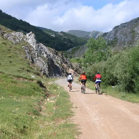 Casa Susaron * Puebla de Lillo