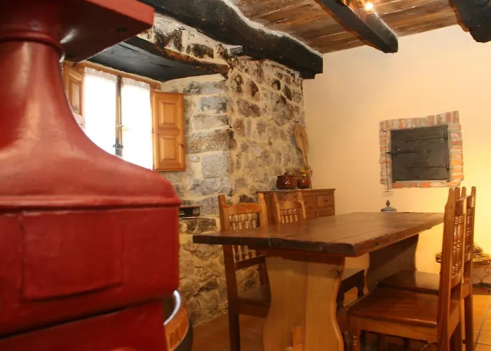 Privatunterkunft Casa Susaron Puebla de Lillo